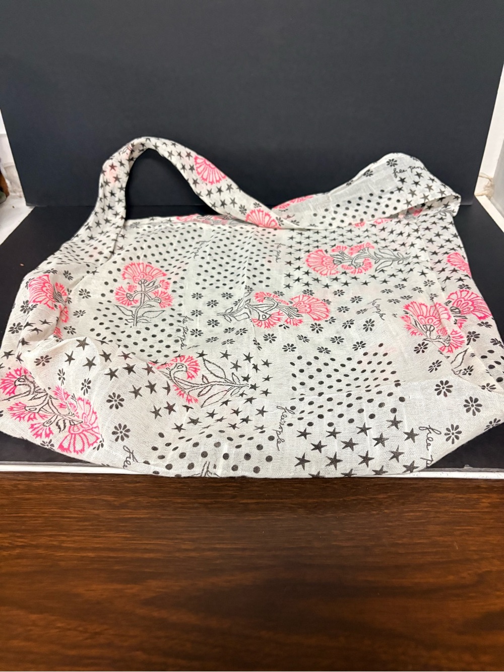 Free People Light Gray Floral & Star Print Shoulder Tote Bag - Pink Accent